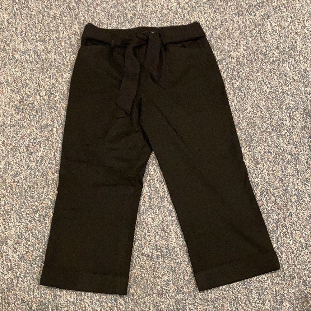 Valerie Stevens Black Ankle Pants